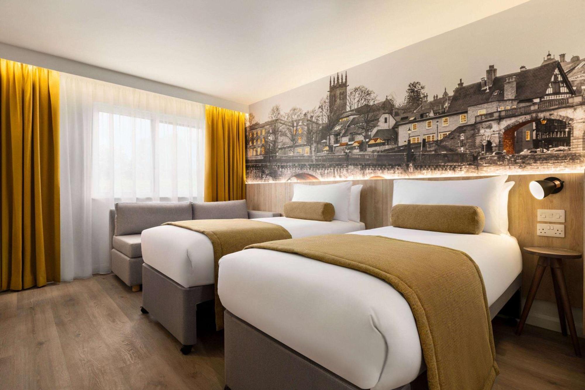 Super 8 By Wyndham Chester East Εξωτερικό φωτογραφία